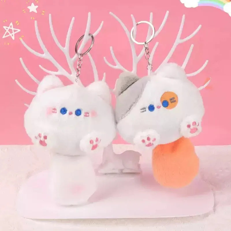 Modny koci breloczek -kotek z dużym ogonem